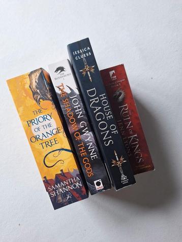 Fantasy boeken engelstallig paperback nieuw beschikbaar voor biedingen