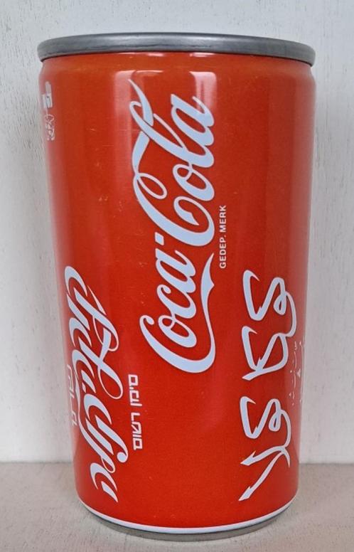 Coca-Cola Blik uit Nederland Spaarblik met 7 talen, Verzamelen, Merken en Reclamevoorwerpen, Gebruikt, Verpakking, Ophalen of Verzenden