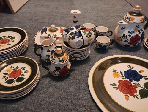 Villeroy & Boch Bauernblume servies, Antiek en Kunst, Antiek | Servies compleet, Ophalen of Verzenden