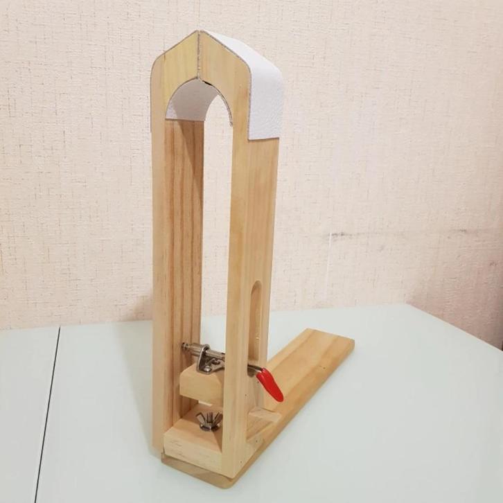 Leer Naaiklem / Houten Naai Klem Voor Leder Leren Stikken, Hobby en Vrije tijd, Overige Hobby en Vrije tijd, Nieuw, Verzenden