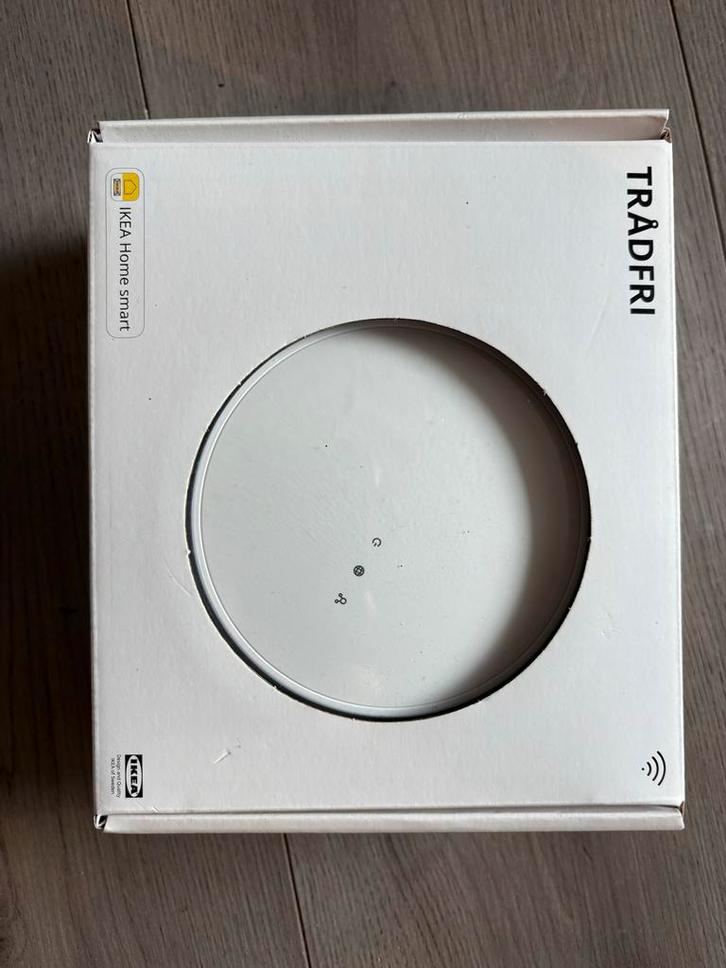 IKEA Tradfri Smart Home Systeem, Huis en Inrichting, Lampen | Hanglampen, Zo goed als nieuw, Minder dan 50 cm, Kunststof, Ophalen