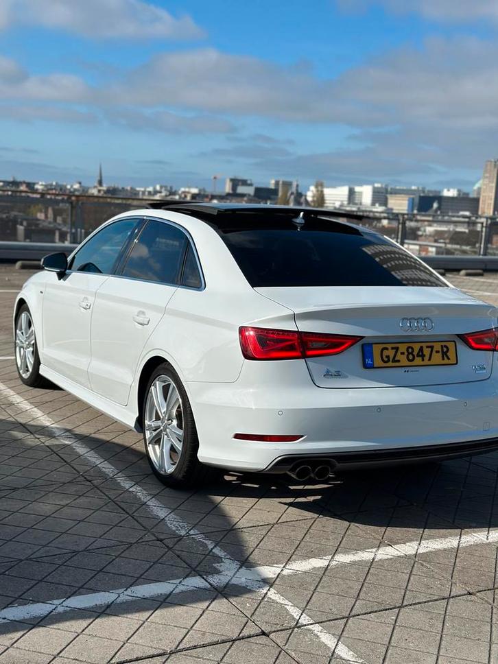 Audi A3 Limousine 1.4 TFSI 150 PK Automaat | S Line | Pano, Auto's, Audi, Bedrijf, A3, Benzine, A, Sedan, Automaat, Origineel Nederlands