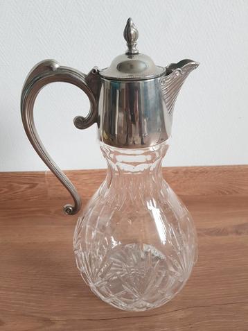 Antieke Wijn-/Waterkan met Silverplated Details beschikbaar voor biedingen