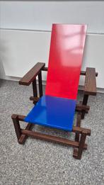 Rietveld stoel, Ophalen
