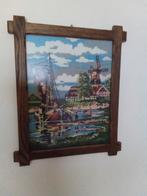 Geborduurde schilderij in eikenhouten lijst. Zeilboot, molen, Ophalen