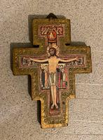 Prachtig houten kruis hanger Jezus, Verzamelen, Religie, Ophalen of Verzenden, Zo goed als nieuw