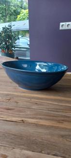 Grote ovale saladeschaal Loods 5, blauw geglazuurd, Huis en Inrichting, Keuken | Servies, Ophalen of Verzenden, Effen, Aardewerk