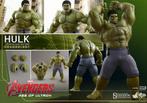 Hot Toys MMS287 Avengers Age Of Ultron Hulk Deluxe, Verzamelen, Ophalen of Verzenden, Zo goed als nieuw, Film, Actiefiguur of Pop
