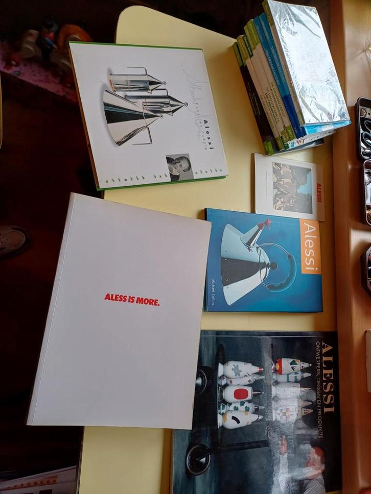 Grote Collectie Boeken Alessi Italiaans Design, Boeken, Kunst en Cultuur | Fotografie en Design, Zo goed als nieuw, Overige onderwerpen