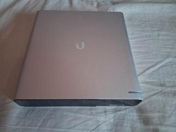 Ubiquiti UniFi Cloud Key G2 Plus beschikbaar voor biedingen