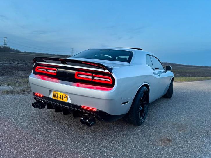Dodge 2010 Grijs, Auto's, Dodge, Particulier, Challenger, Benzine, Coupé, Geïmporteerd, Zilver of Grijs, Ophalen
