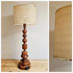 SALE Vintage Vloerlamp Tafellamp gedraaid hout linnen kap, 100 tot 150 cm, Ophalen of Verzenden, Zo goed als nieuw, Hout
