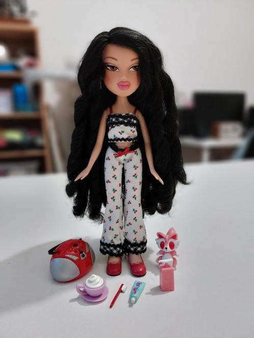 Bratz pop nighty nite jade, Verzamelen, Poppen, Zo goed als nieuw, Pop, Ophalen of Verzenden