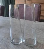 2 glazen vaasjes, Huis en Inrichting, Woonaccessoires | Vazen, Minder dan 50 cm, Glas, Zo goed als nieuw, Ophalen
