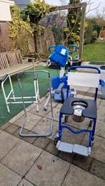 Diverse verpleeg middelen poo stoel doucherek, Ophalen of Verzenden, Zo goed als nieuw