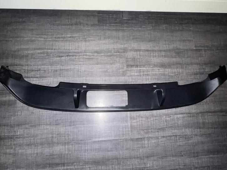 Originele Volkswagen Golf 7 diffuser voor standaard bumper, Auto diversen, Auto-accessoires, Ophalen