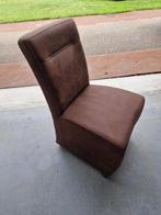 Eetkamerstoelen bruin met wieltjes, Huis en Inrichting, Stoelen, Ophalen, Strak, Gebruikt, Twee