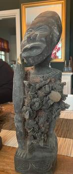 Twee houten nkisi uit Congo, Antiek en Kunst, Ophalen of Verzenden