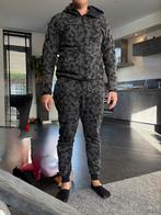 Nike tech fleece, Ophalen of Verzenden, Zo goed als nieuw, Grijs, Algemeen