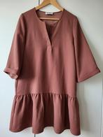 Essentiel Antwerp jurk in maat 38 caramel kleurig, Kleding | Dames, Jurken, Maat 38/40 (M), Max Mara Munthe Boss, Overige kleuren
