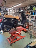 Snors scooter met blauw kenteken, Ophalen, Gebruikt