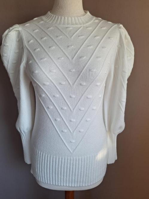 Nieuwe zachte witte stretch trui, maat S/M, Kleding | Dames, Truien en Vesten, Nieuw, Maat 36 (S), Wit, Ophalen of Verzenden