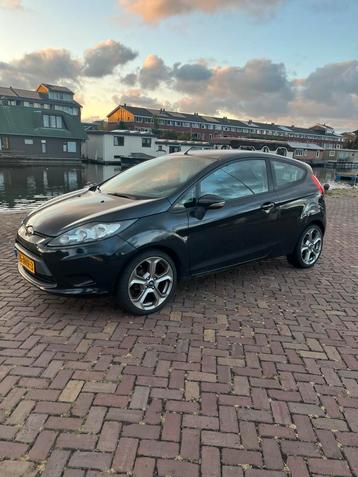 Ford Fiësta 1.25 44KW 3DR 2010 Zwart beschikbaar voor biedingen
