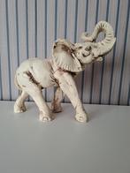 Mooi zwaar beeld van een olifant ivoorlook hoog 18 cm, Ophalen, Zo goed als nieuw, Dier