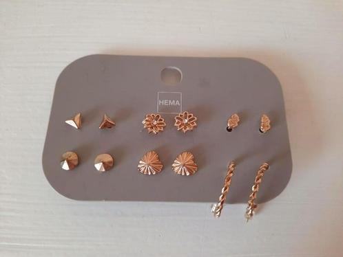NIEUW! Hema Goudkleurige Oorbellen Set 6 Knopjes Oorstekers, Sieraden, Tassen en Uiterlijk, Oorbellen, Nieuw, Knopjes of Stekers