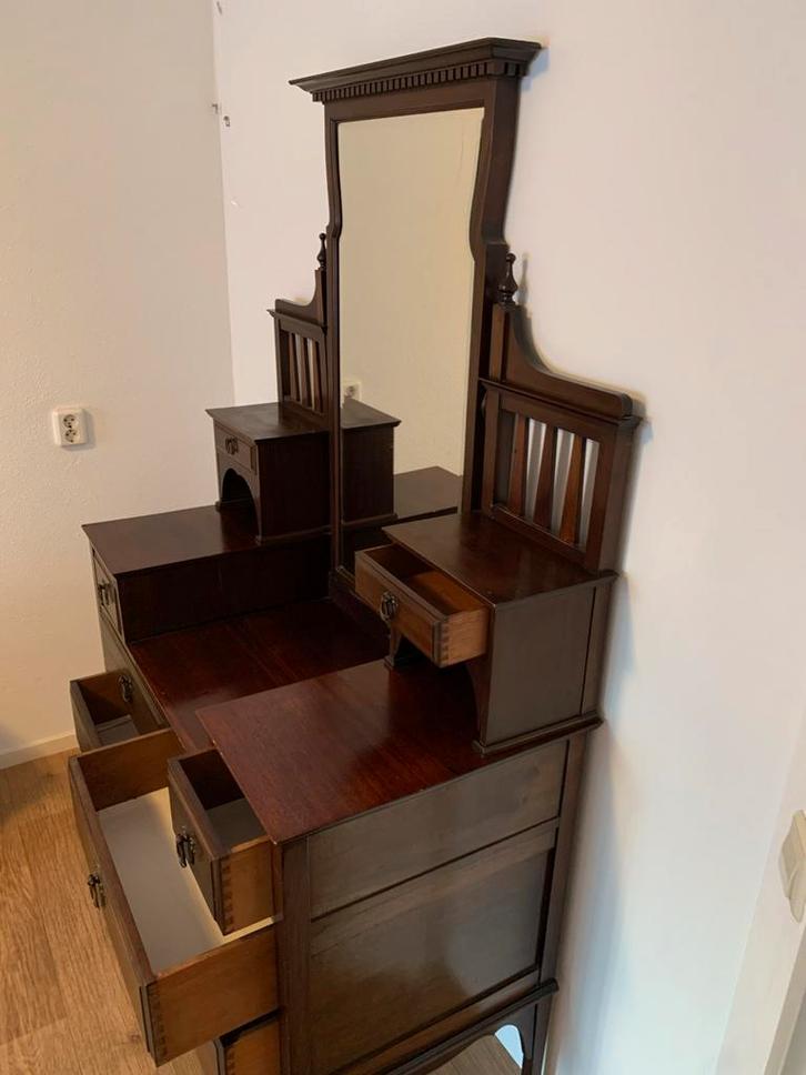 Mooie kaptafel met spiegel en lades, Huis en Inrichting, Kasten | Dressoirs, Zo goed als nieuw, 100 tot 150 cm, 50 tot 75 cm, Met lade(s)