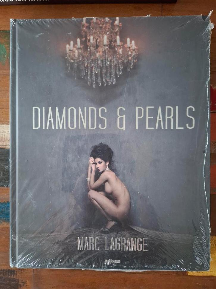 Marc Lagrange-Diamonds & Pearls NIEUW. Gratis fotokaart, Boeken, Kunst en Cultuur | Fotografie en Design, Nieuw, Fotografen, Ophalen of Verzenden