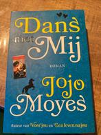 Dans met Mij - Jojo Moyes Roman, Ophalen of Verzenden, Zo goed als nieuw, Fictie