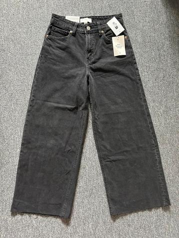 H&M Wide Leg High Waist Jeans - Zwart - Maat 34 beschikbaar voor biedingen