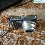 Digitale camera.,2 accu s en oplader .LUMIX PANASONIC., Audio, Tv en Foto, Fotocamera's Digitaal, Ophalen of Verzenden, Zo goed als nieuw