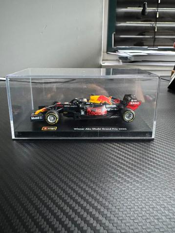Bburago - Max Verstappen - 2021 1:43 beschikbaar voor biedingen
