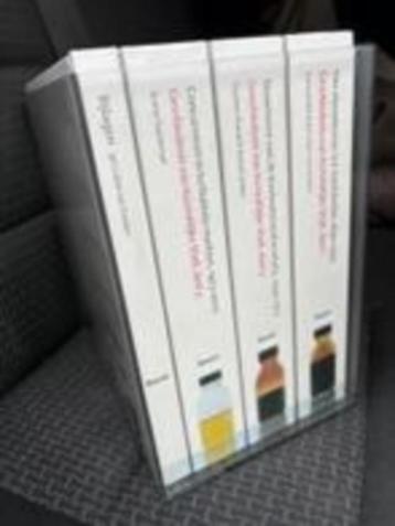 Shell de geschiedenis 3 boeken en 3 dvd deluxe cassette   beschikbaar voor biedingen