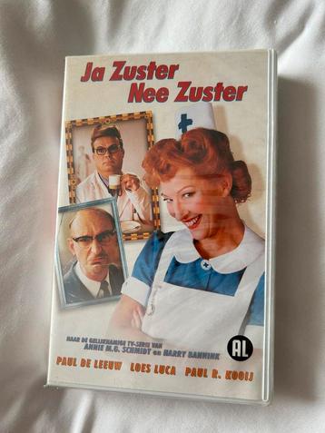 VHS - Ja Zuster, Nee Zuster beschikbaar voor biedingen