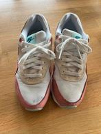 Nike Air Max 1 - maat 35, Ophalen of Verzenden, Gedragen, Roze, Sneakers of Gympen