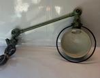 Originele industriele atelierlamp Jielde  3, Antiek en Kunst, Antiek | Lampen, Verzenden