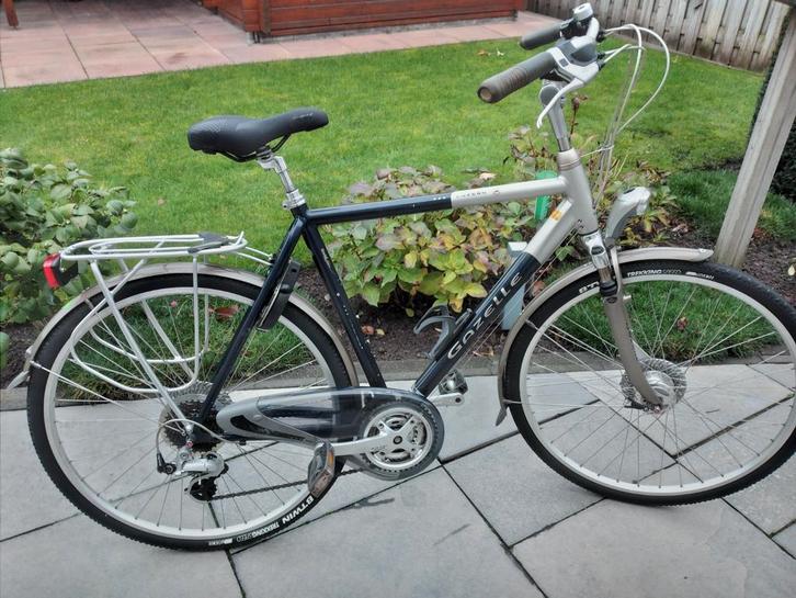 Gazelle fiets 28 inch +57 cm 24 versn zgan, Fietsen en Brommers, Fietsen | Heren | Sportfietsen en Toerfietsen, Zo goed als nieuw