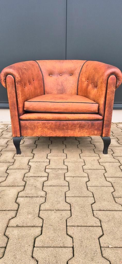 Clubfauteuil schapenleer Lounge Atelier, Antiek en Kunst, Antiek | Meubels | Stoelen en Banken, Ophalen