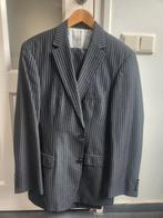 BOSS Gestreept Herenpak, Kleding | Heren, Kostuums en Colberts, Ophalen of Verzenden, Gedragen, Maat 52/54 (L), Grijs