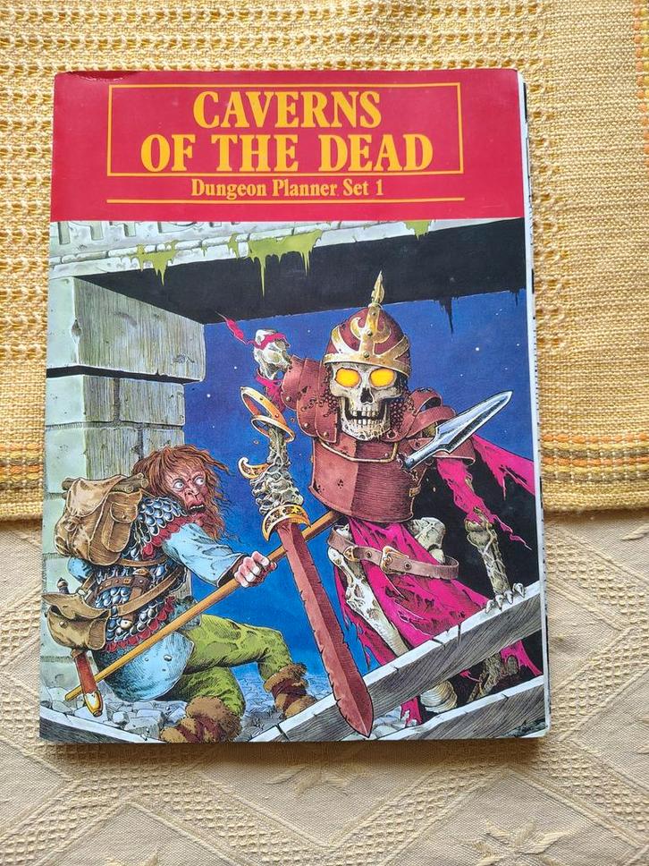 Caverns of the dead Dungeon Planner Set 1, Hobby en Vrije tijd, Gezelschapsspellen | Bordspellen, Zo goed als nieuw, Vijf spelers of meer