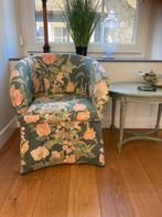 Stoffen stoeltje van Calia Italiaans in goede staat, Huis en Inrichting, Fauteuils, Gebruikt, Ophalen of Verzenden, Italiaans