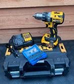 Dewalt DCD791+ accu + lader + bitset in koffer, Doe-het-zelf en Verbouw, Gereedschap | Boormachines, Ophalen of Verzenden, Zo goed als nieuw