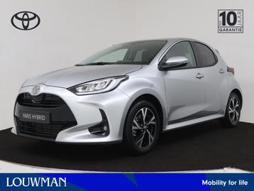 Toyota Yaris 1.5 Hybrid 115 First Edition | Navigatie | All- beschikbaar voor biedingen