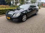 Mercedes-Benz E-Klasse E220cdi Estate Aut5 W212 2010 Zwart, Auto's, Automaat, Achterwielaandrijving, 4 cilinders, 193 €/maand