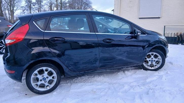 Ford Fiësta 1.25 60KW 5DR 2010 Zwart, Auto's, Ford, Particulier, Fiësta, Benzine, B, Hatchback, Handgeschakeld, Geïmporteerd, Zwart