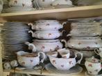 Barok Dinerservies Mitterteich Bavaria met roze roosjes, Antiek en Kunst, Antiek | Servies compleet, Ophalen of Verzenden