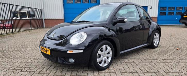 Volkswagen New Beetle 1.4 16V Apk! Airco!Zwart Facelift, Auto's, Volkswagen, Particulier, Beetle (Kever), Benzine, Hatchback, Handgeschakeld
